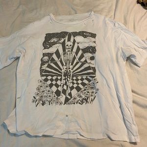 American Eagle distressed tee